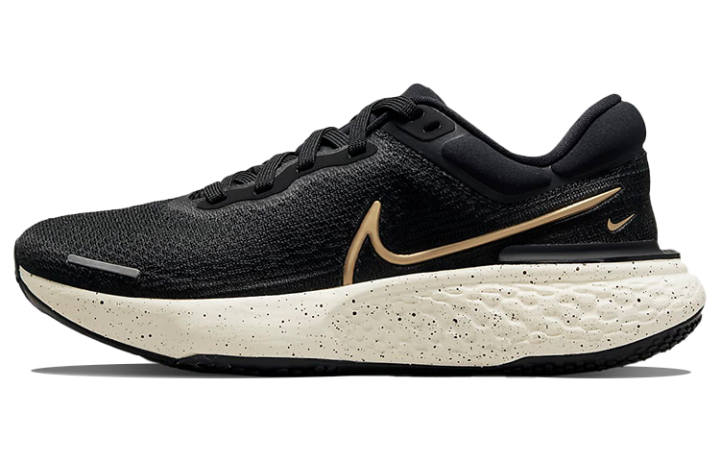 Nike Nike ZoomX Invincible Run Flyknit Black Metallic Gold Women's