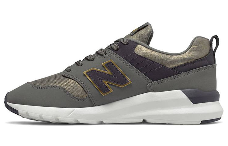 New Balance New Balance NB 009 Low top Running Shoes Women's Gray Gold