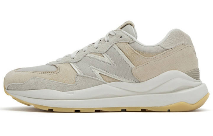 New Balance New Balance 57/40 Series Low Top Beige 'Gray Light Cream'