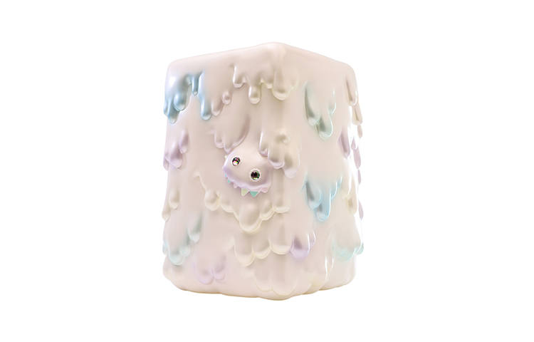 POP MART POP MART INSTINCTOY Okaishi Iridescent Waterdrop Box Trend Based Products 27.8cm