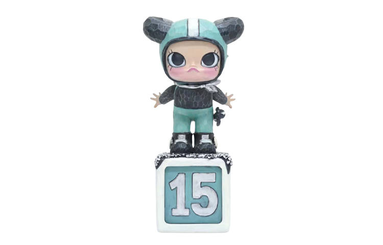 POP MART POP MART Anniversary Sculpture Classic Returns 2 Molly Statue, Flying Bull, Silver Edition Trendy And Cool
