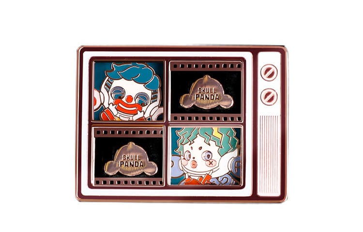 POP MART POP MART Skullpanda Life Is A Game Collection Badge Trend Based Products 3.73cm