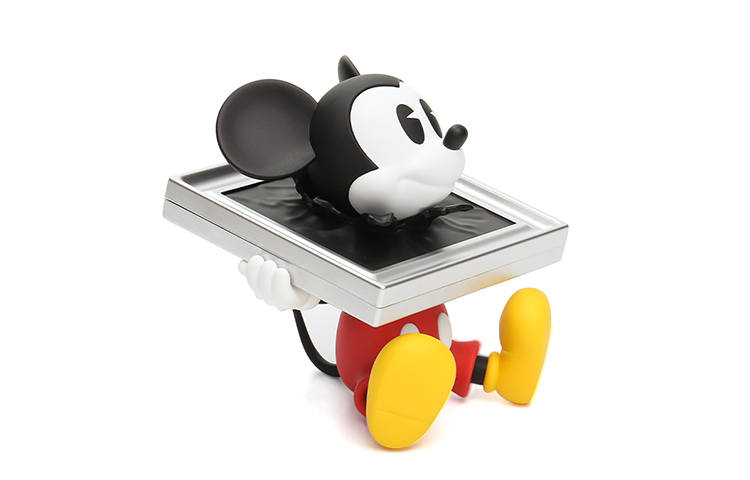 POP MART Mickey Mouse Traversing The Painting Space Of Mickey Cute Trendy Figures 15cm