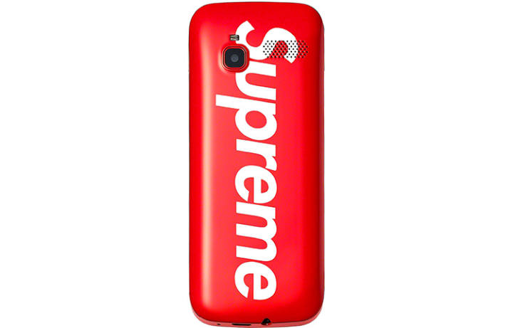 Supreme Supreme FW19 Week 8 BLU Burner Phone Collaboration 3G Dual SIM Dual Standby 16G Internal Memory Collaboration