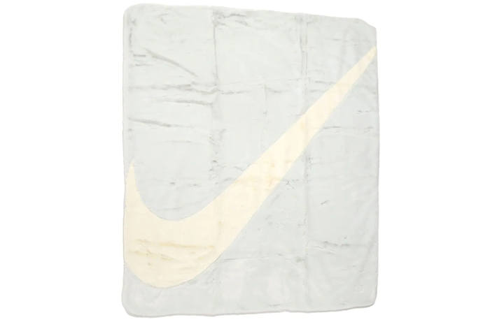 Nike Nike Faux Fur Blanket