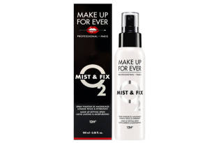 MAKE UP FOR EVER Hydrating Long Lasting Makeup Setting Sprays Non Cakey, Long Lasting, No Transfer 100ml
