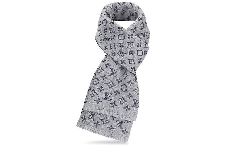 LOUIS VUITTON Lv M70932 Monogram Classic Scarf
