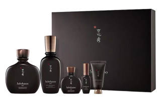Sulwhasoo Men's Toner, Lotion, And Cleanser The Skincare Set Is Gentle Cleaning