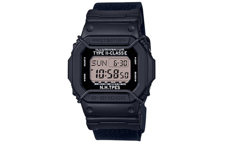 CASIO CASIO Men G-SQUAD Series Gray Watch DW-D5600NH-1