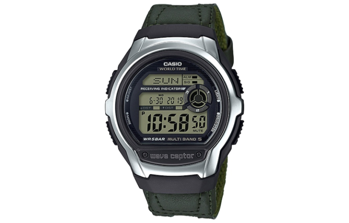 CASIO CASIO Men VINTAGE Series 44mm Green Watch WV-M60B-3AER
