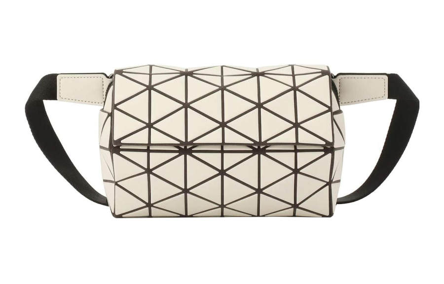 ISSEY MIYAKE Carton Polyester Fanny Pack Medium Unisex Ivory White
