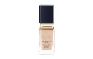 Clé De Peau Beauté Radiant And Soft Radiance Liquid Foundation