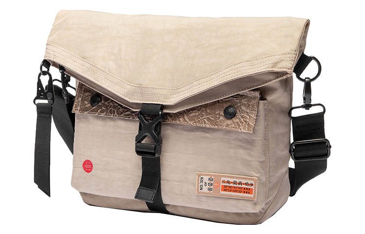 Li-Ning Li Ning Fabric Messenger Bag, Shoulder Bag, Crossbody Bag Regular Unisex Khaki