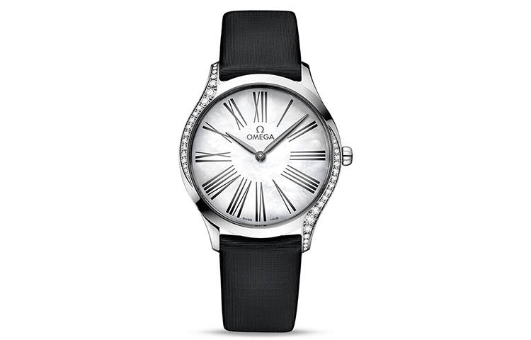 OMEGA Disc Fly Collection Quartz Movement Women's Watch 36mm White Dial Steel Watch Case Fabric Strap