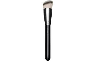 MAC Makeup Brush Foundation Brush Skin friendly 1 Pc
