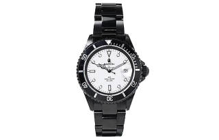 A BATHING APE Bape Watch Ape Head Collection Quartz Movement Metal Strap Watch Unisex White Dial