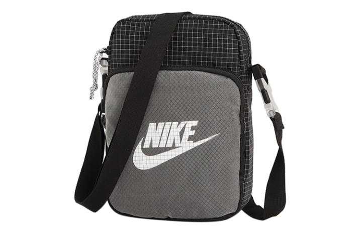 Nike Nike Zip Closure Crossbody Bags Unisex Black Gray