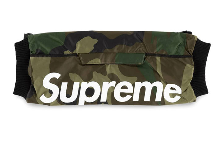 Supreme Supreme Polyester Clutch Regular Unisex Camouflage Green