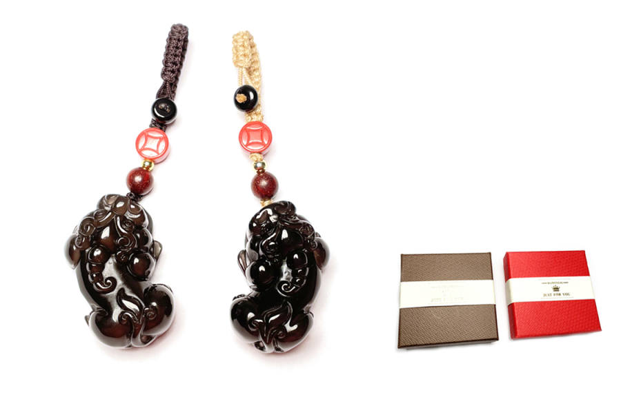 MOUNTAINS AND MANS MOUNTAINS AND MANS Keychains Unisex