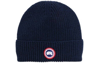 Canada Goose Logo Patch Knitted Beanie