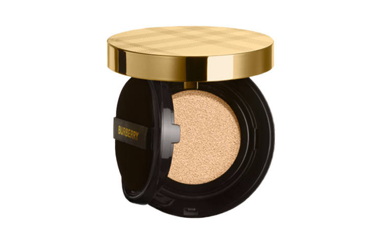 Burberry Matte Millionaire Air Cushions Matte Clear Dewy Skin Hydrating Oil Control Concealing 14g