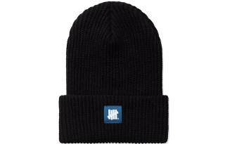 UNDEFEATED Beanies Unisex