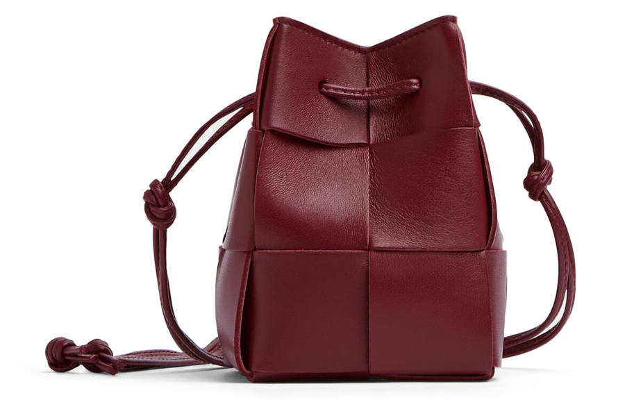 Bottega Veneta CASSETTE Pillow Bag Sheepskin Cow Leather Pillow Bag, Bucket Bag, Shoulder Bag, Crossbody Bag Mini