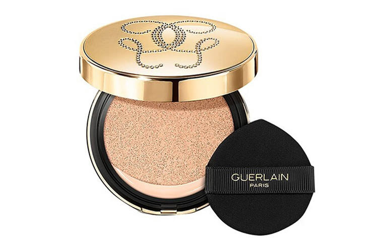 GUERLAIN GUERLAIN Gold Diamond Correcting Air Cushion Liquid Foundation