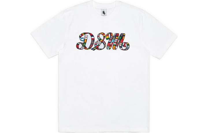Nike Nike T Shirts Men's White Crew Neck Moderate Straight Fit