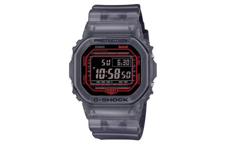 CASIO CASIO Men G-SQUAD Series Black Watch DW-B5600G-1JF