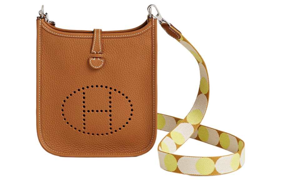 HERMES Evelyne Clemence Calfskin Crossbody Bag, Shoulder Bag 16 Women's Gold Brown