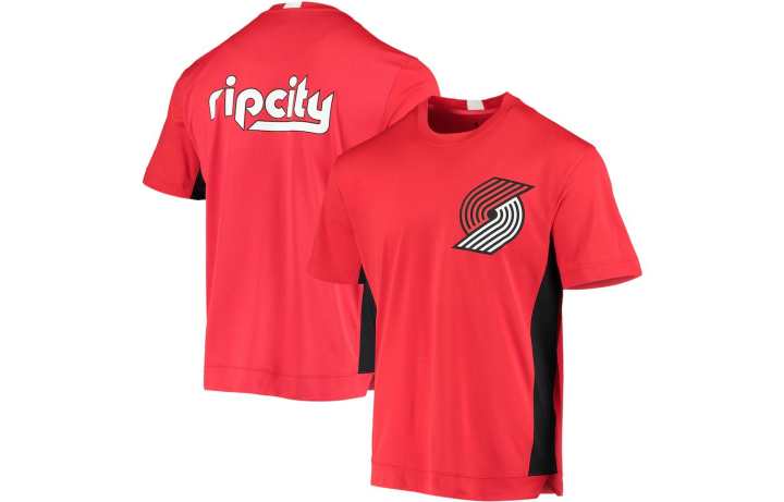 Nike Nike T Shirts Men's Red Crew Neck Moderate Straight Fit