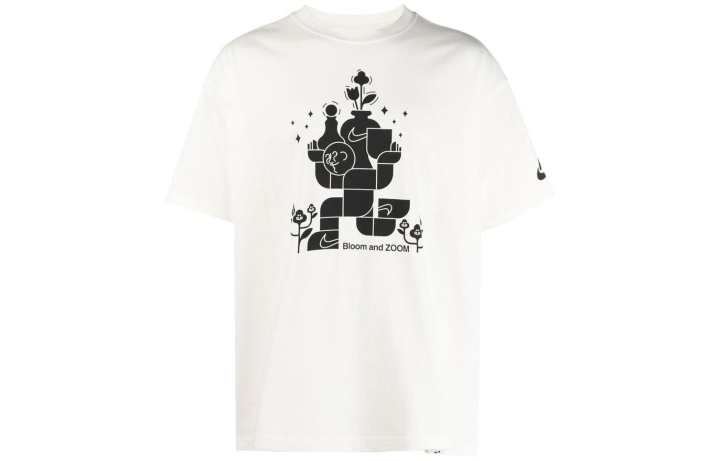 Nike Nike T Shirts Men's White Crew Neck Moderate Straight Fit