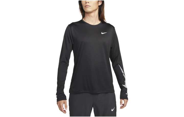 Nike Nike T Shirts Men's Black Crew Neck Moderate Straight Fit