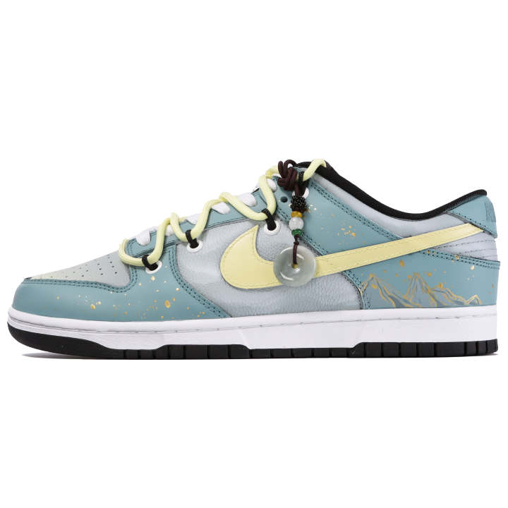 Nike Nike Dunk Skateboard Shoes Women's Low Top Blue/Yellow