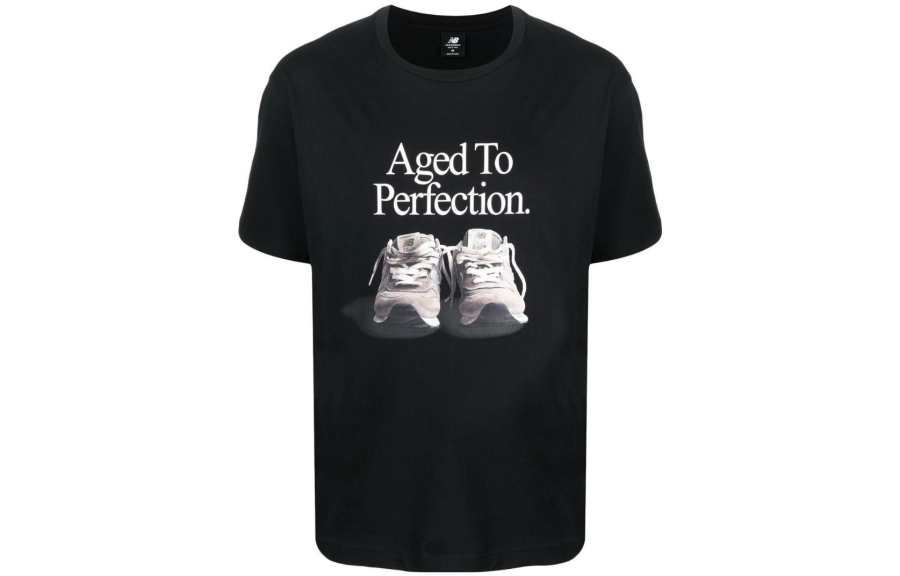 New Balance New Balance T Shirts Men's Black Crew Neck Moderate Straight Fit
