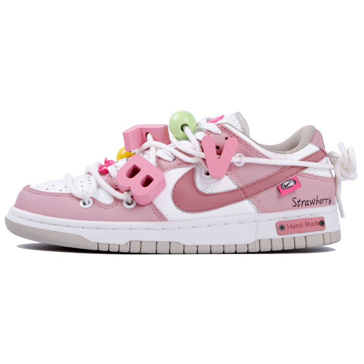 Nike Nike Dunk Low top Skateboard Shoes Women's Pink White