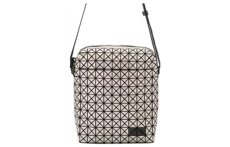 ISSEY MIYAKE Cow Leather With Cotton Shoulder Bag, Crossbody Bag Women's Gold