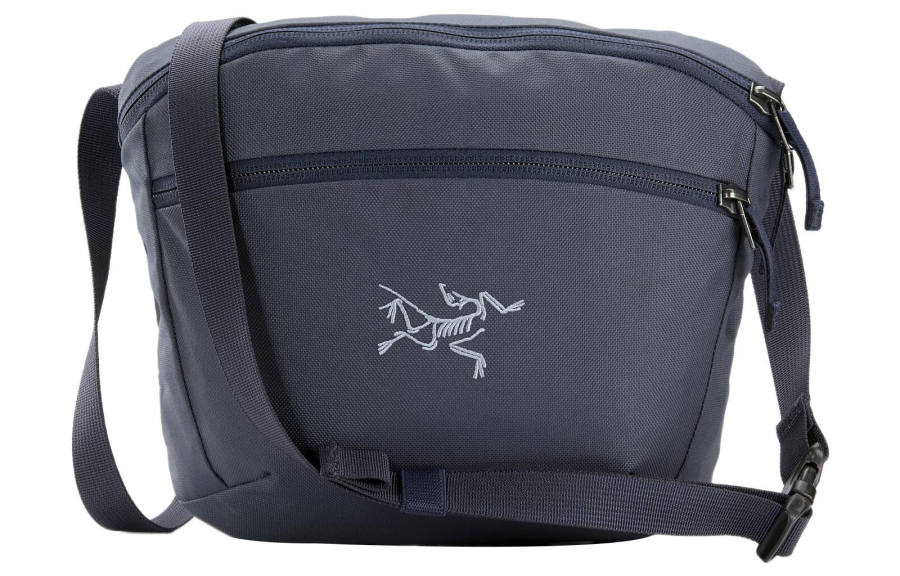 Arcteryx Arc'teryx Mantis 2.5L Shoulder Bag, Crossbody Bag, Mountaineering Bag, Outdoor Bag Polyester Black Blue Unisex