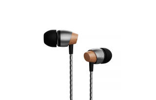Astrotec Wired Headphones