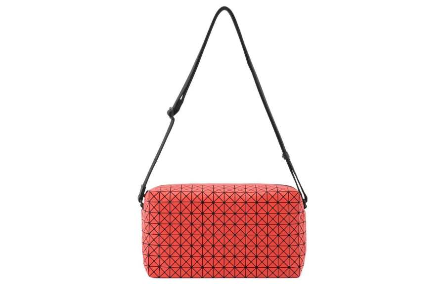 ISSEY MIYAKE Saddle Cotton Pillow Bag, Box Bag, Travel Bag, Shoulder Bag, Crossbody Bag Unisex Red