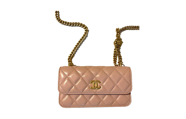 CHANEL Lambskin One Shoulder Crossbody Cell Phone Pouch Small Women's Pink