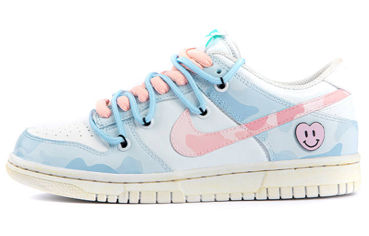 Nike Nike Dunk Low top Skateboard Shoes Women's Blue