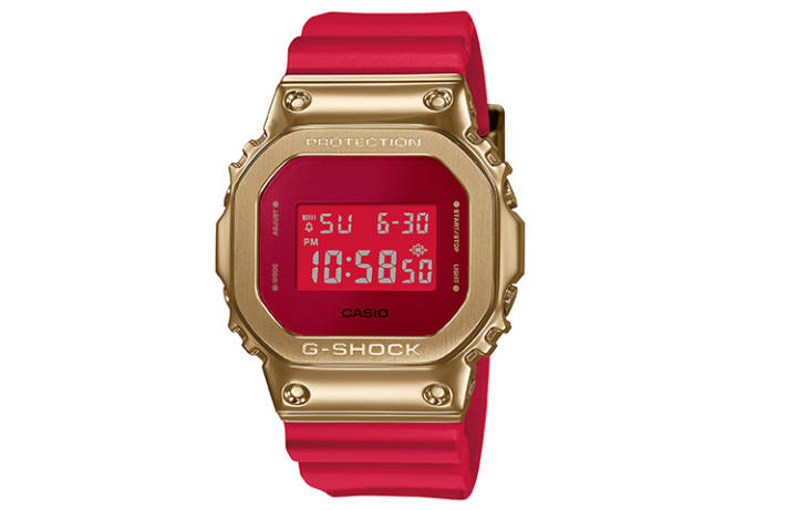 CASIO CASIO Women's Full Metal Series 49.6mm Red Watch GM-5600CX-4PFN