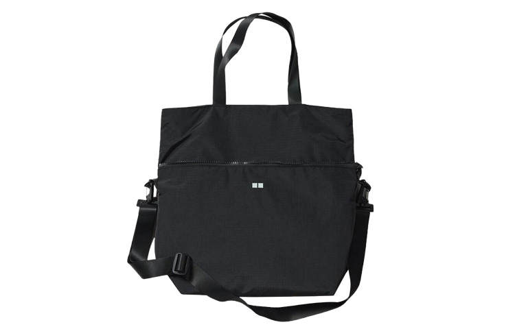 UNIQLO Polyamide Handbag, Shoulder Bag, Crossbody Bag Regular Unisex Black