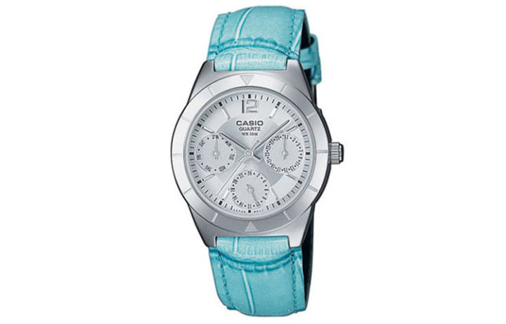 CASIO CASIO Women's Standard Series 31mm Silver Watch LTP-2069L-7A2