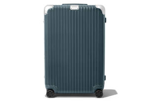 RIMOWA Hybrid Polycarbonate Luggage Suitcase For Air Travel 30 Inch Unisex Steel Blue