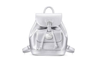 Zgo Hello Kitty Sanrio Hello Kitty Pu Backpack Medium Women's Pearlescent Silver