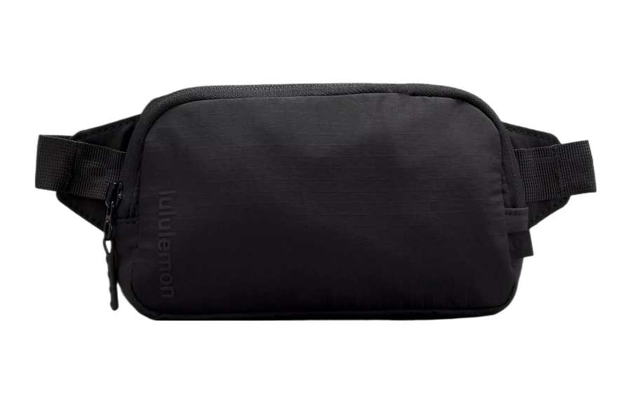 Lululemon Waterproof Fabric Nylon One Shoulder Crossbody Fanny Pack Mini Women's Black