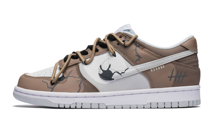 Nike Nike Dunk Low top Skateboard Shoes Men's White Brown